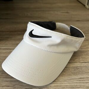 Nike Visor